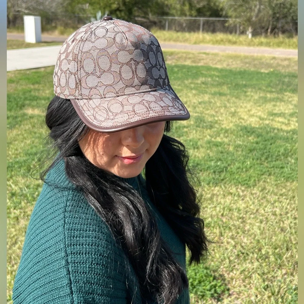 Coach Cap 🧢 - Picture 13 of 16